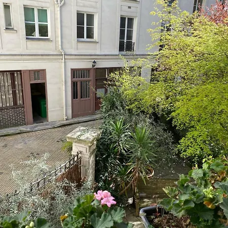 Bright In The Heart Of Le Marais Apartment Paris