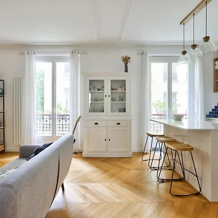 Bright In The Heart Of Le Marais Parigi